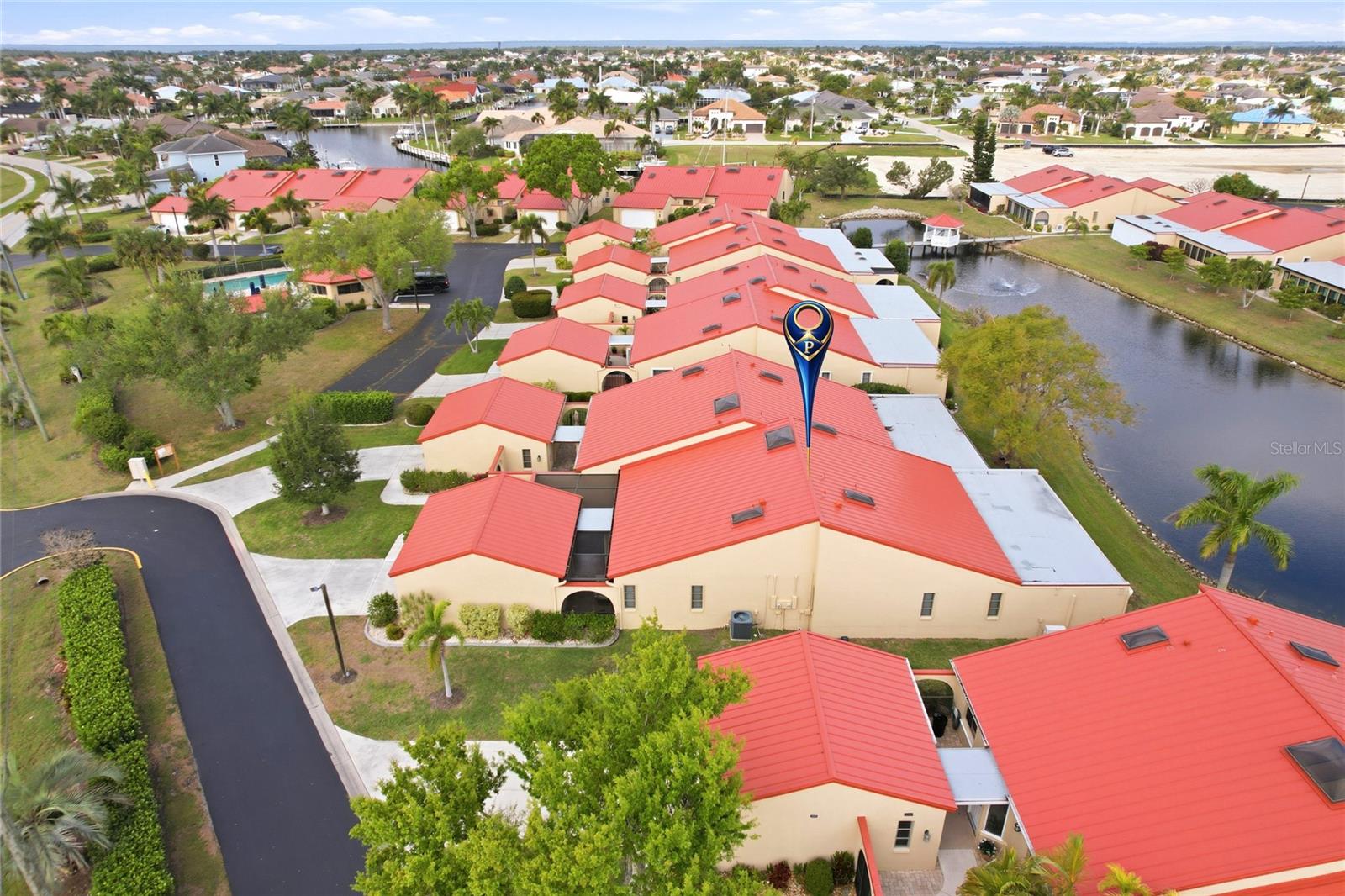 PARADISE GARDEN VILLAS PH 10 - Residential