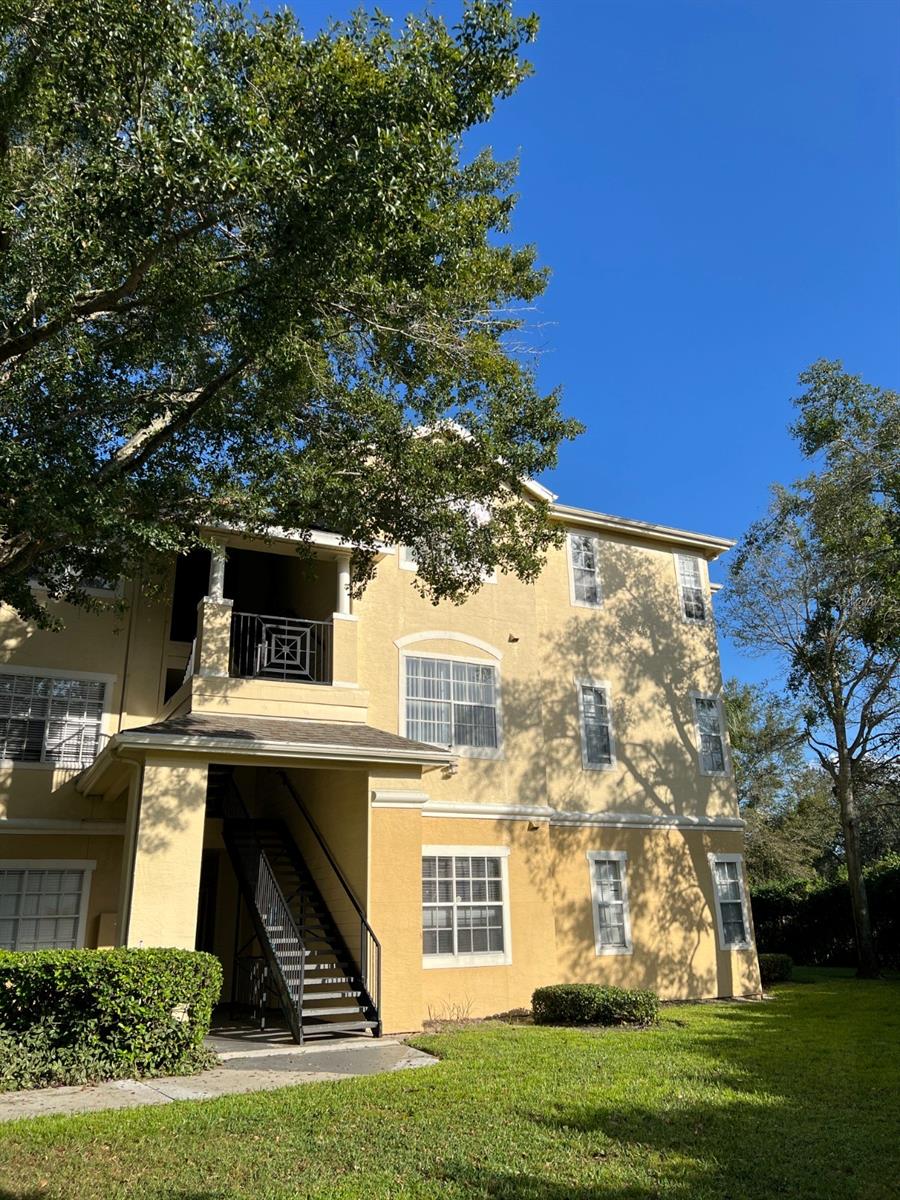 Photo of 2674 Robert Trent Jones Drive #334, Orlando, FL 32835 (MLS # O6438558)