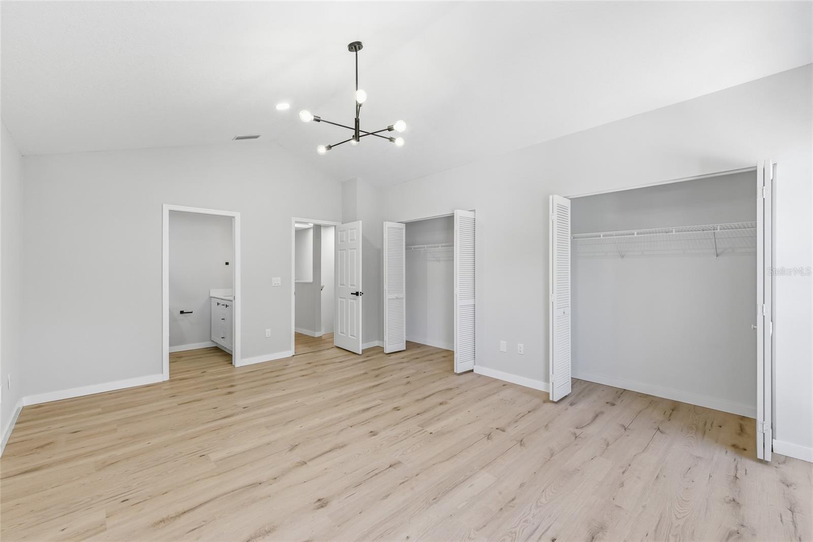 VILLAGE OF SOMERSET WOODS - Residential