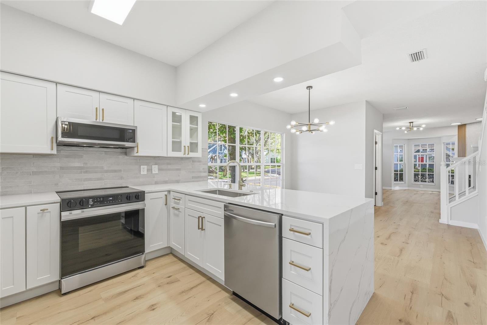 VILLAGE OF SOMERSET WOODS - Residential