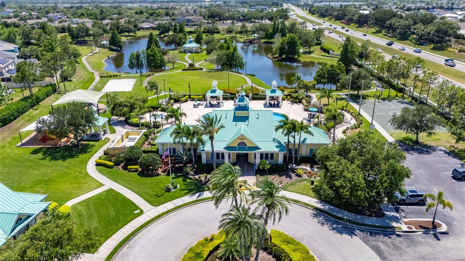 HARBOUR ISLES PH 1 - Residential