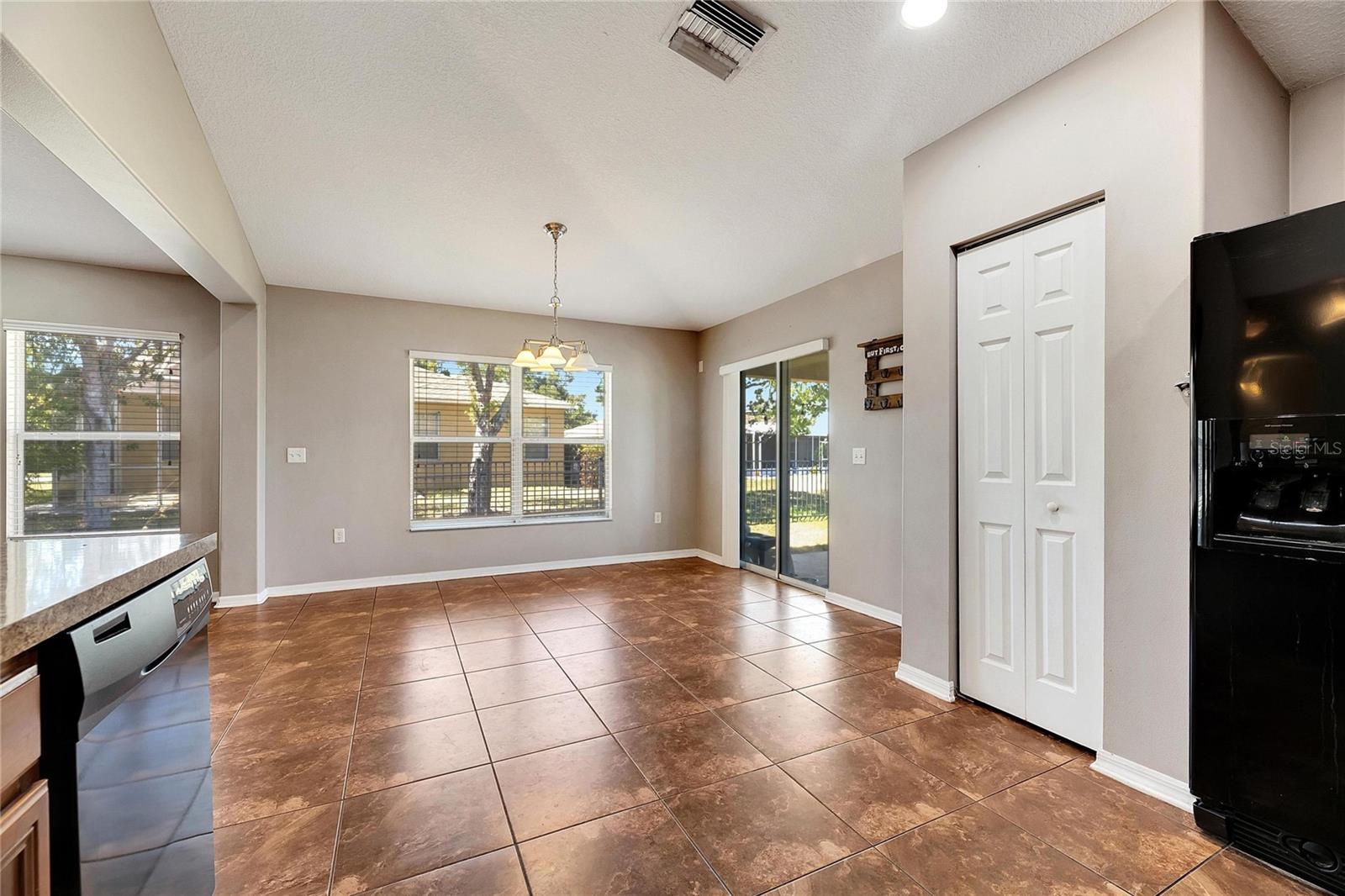 HARBOUR ISLES PH 1 - Residential