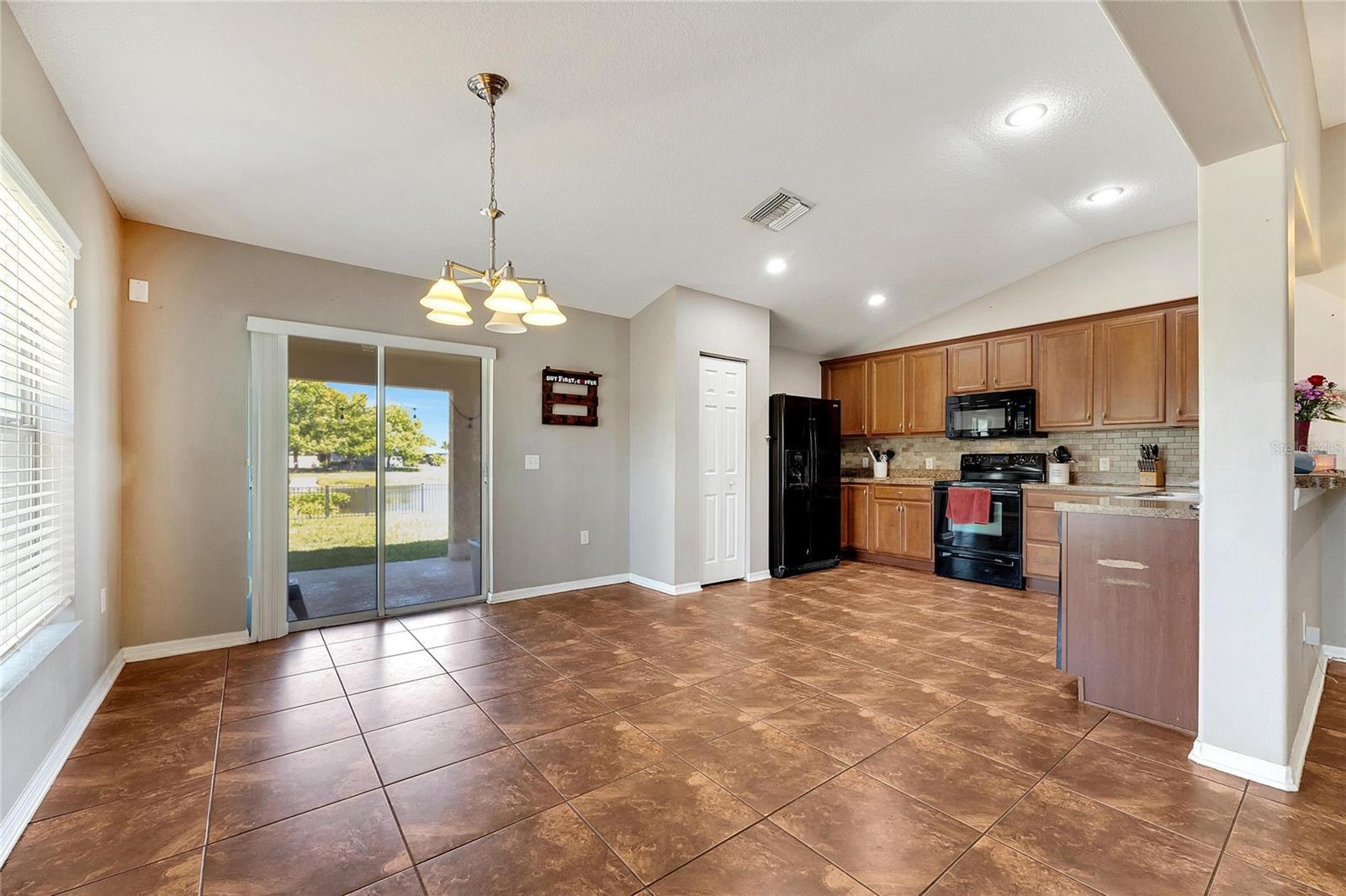 HARBOUR ISLES PH 1 - Residential
