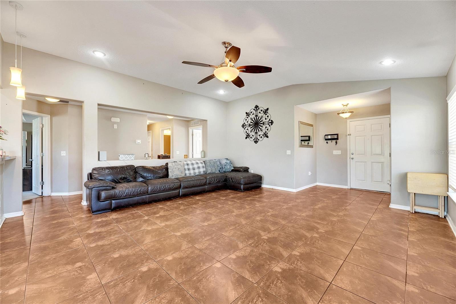 HARBOUR ISLES PH 1 - Residential