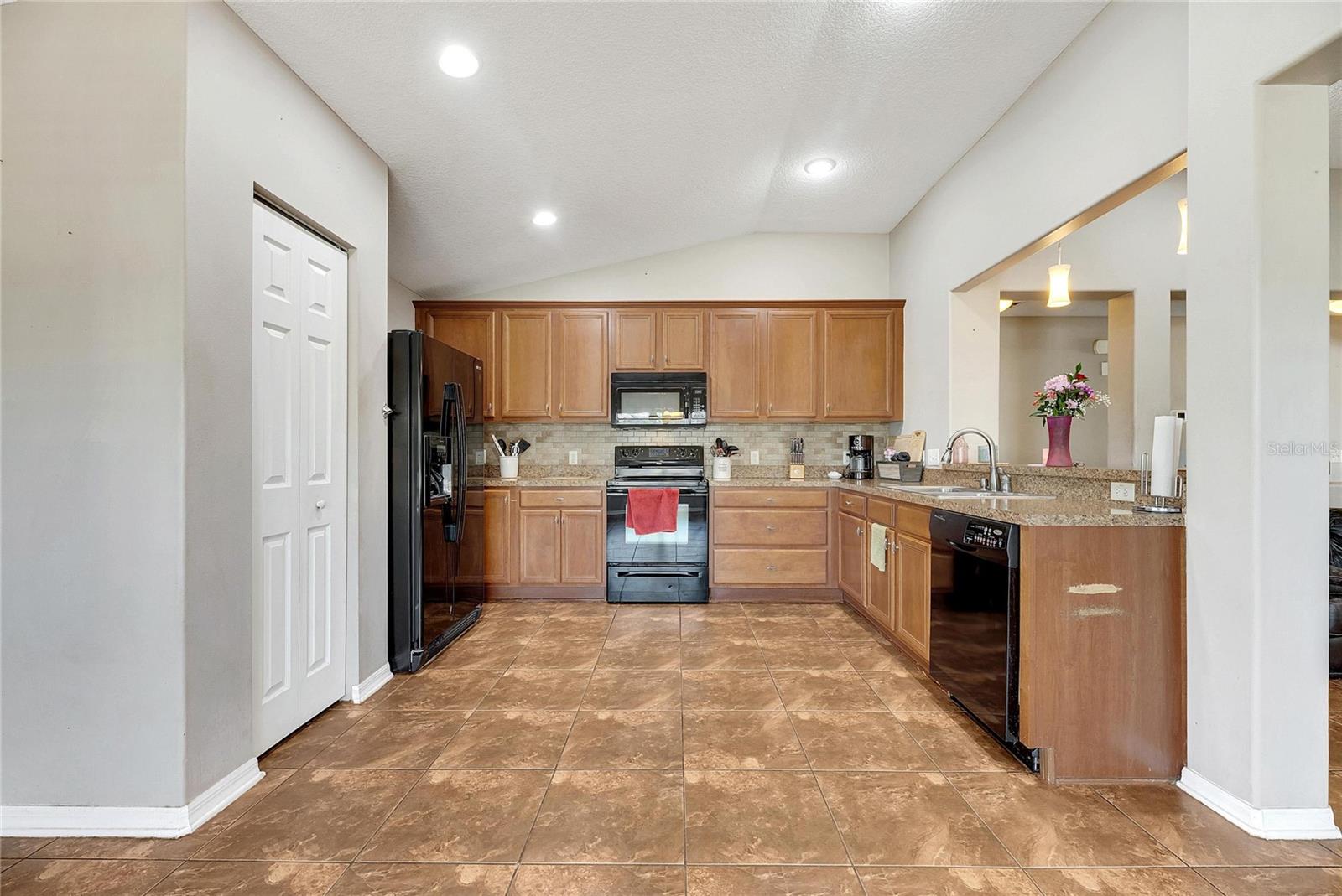 HARBOUR ISLES PH 1 - Residential