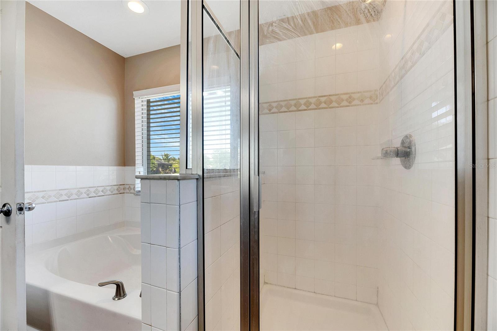 HARBOUR ISLES PH 1 - Residential
