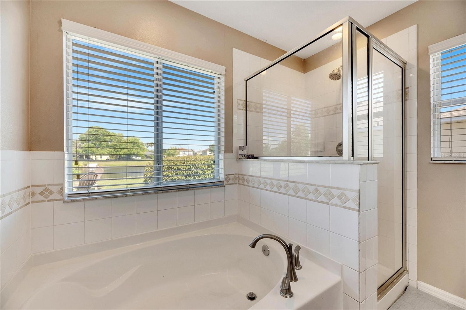 HARBOUR ISLES PH 1 - Residential