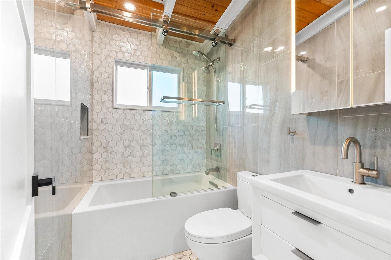 OCEAN VIEW - Residential