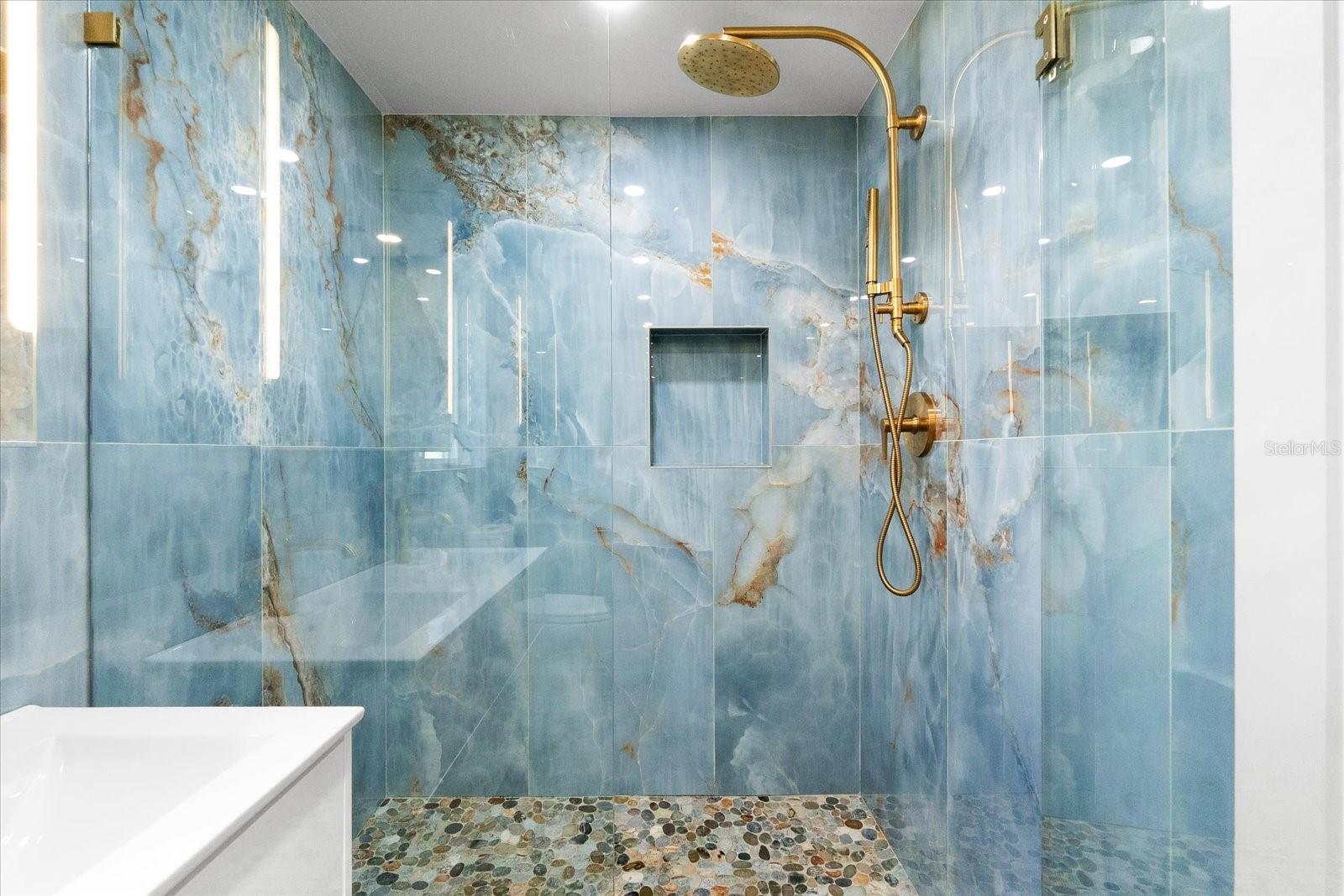 OCEAN VIEW - Residential