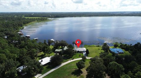 A home in SEBRING