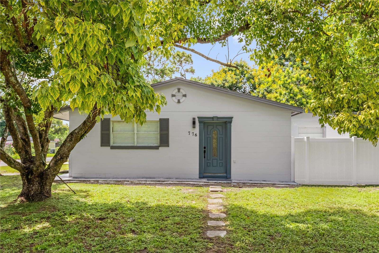 LAKE BARTON SHORES - Residential Lease