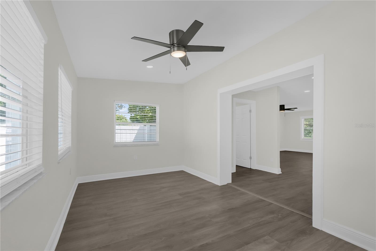 LAKE BARTON SHORES - Residential Lease