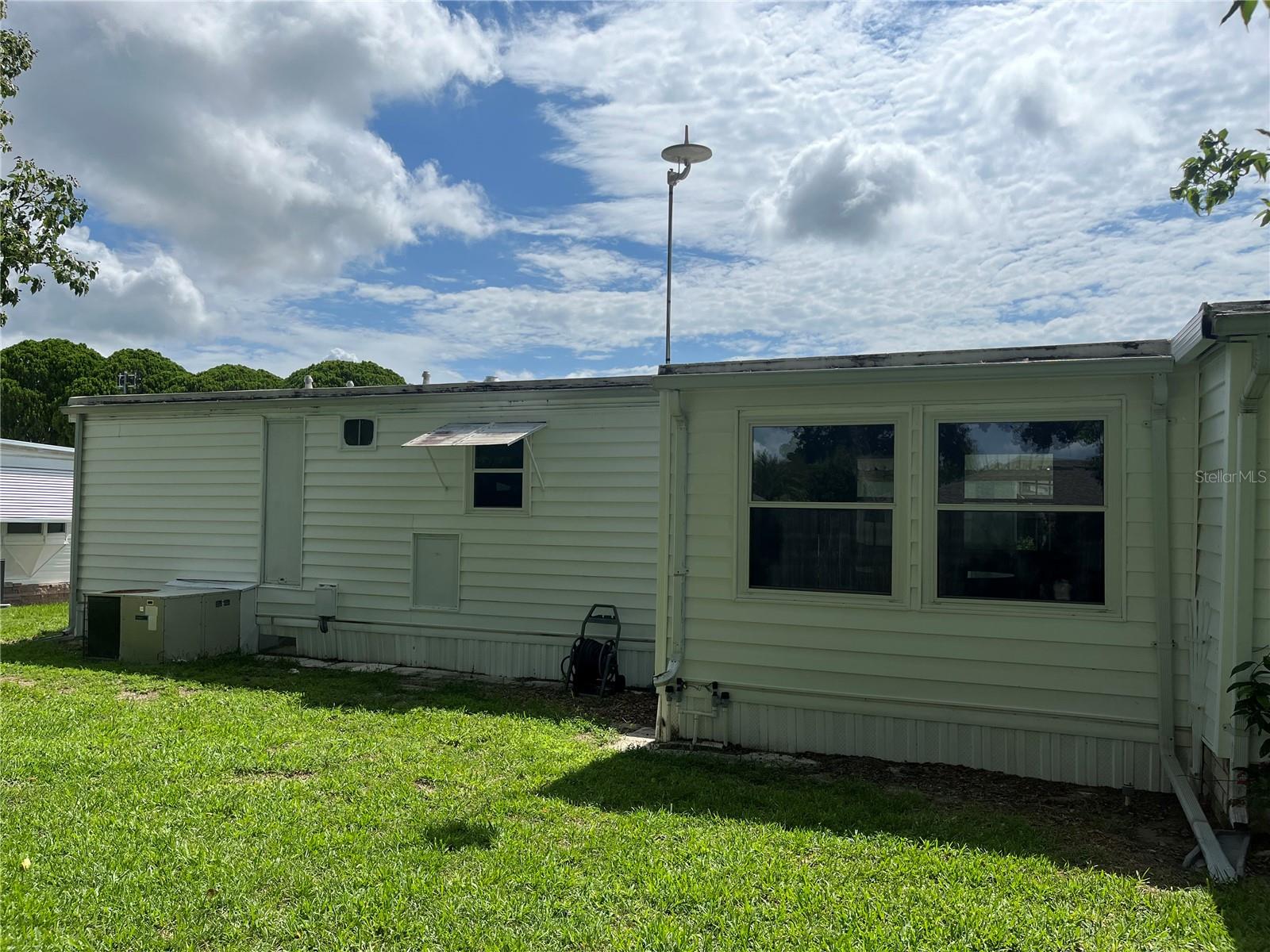 BRITTANY ESTATES SUB - Residential Lease