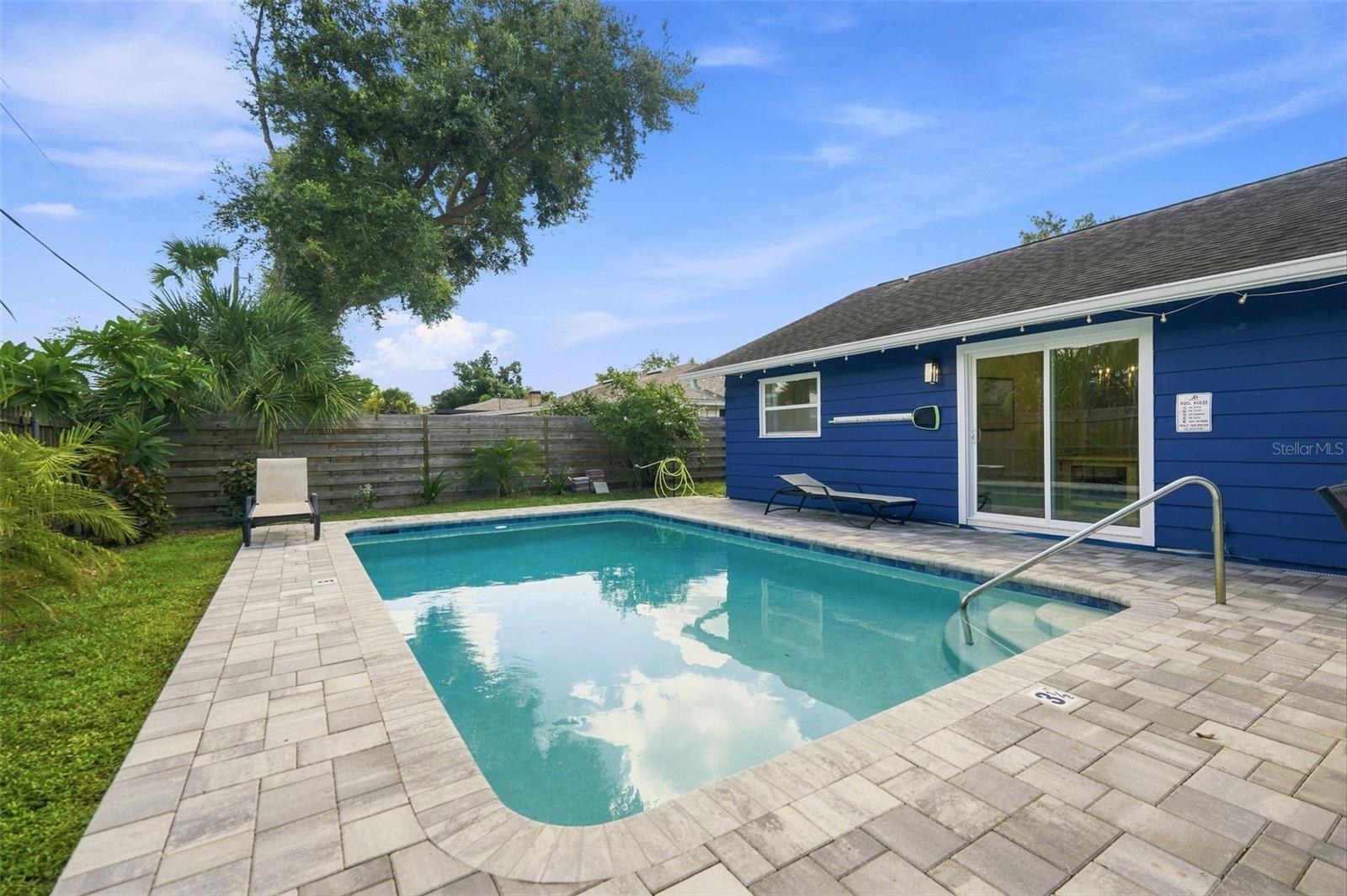 2667 CHERYLE LANE, SARASOTA, FL, 34237 4 2667 CHERYLE LANE