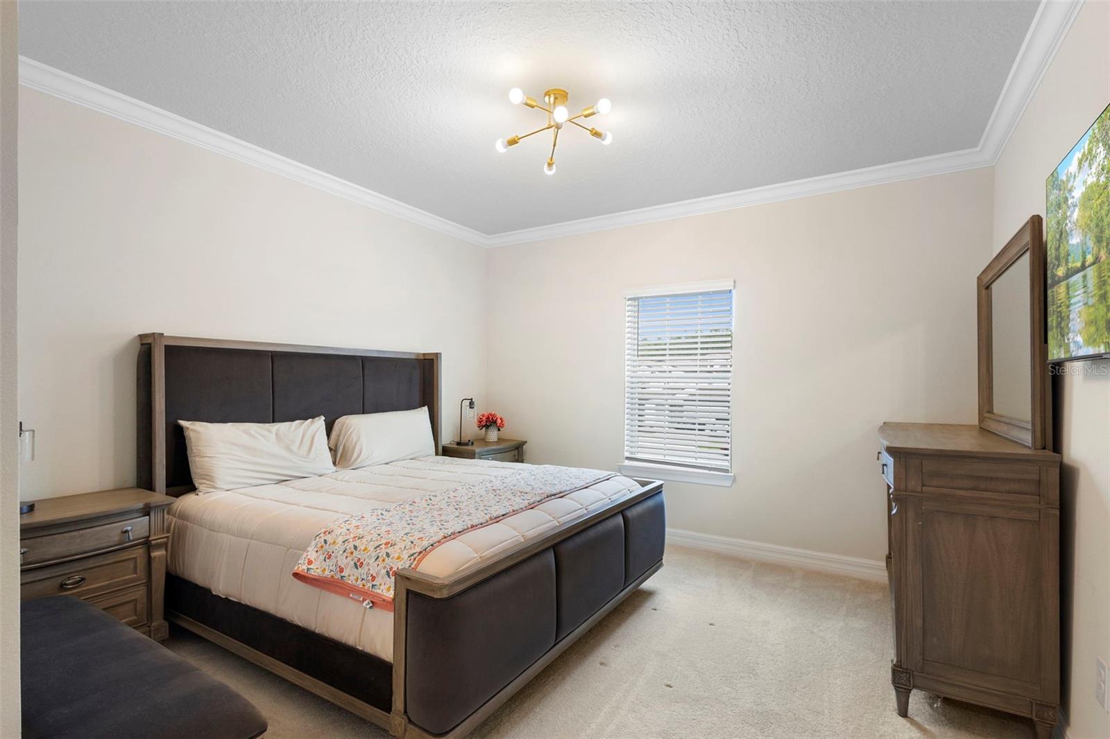 PHILLIPS GROVE TR J - Residential Lease