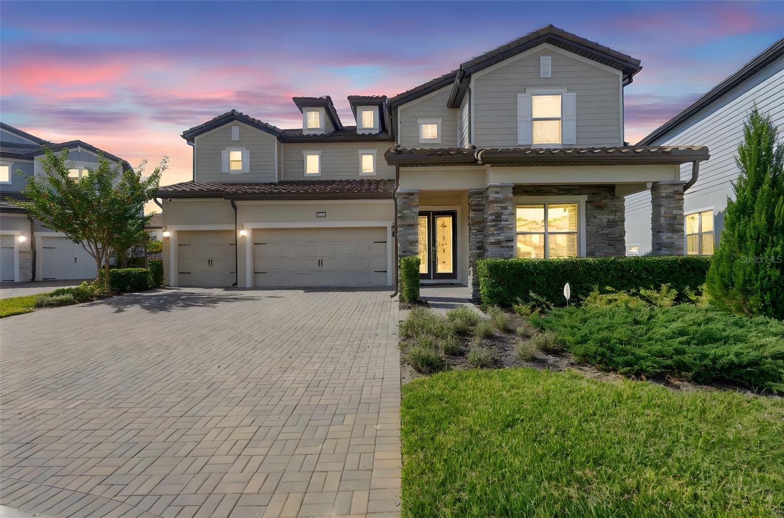 PHILLIPS GROVE TR J - Residential Lease