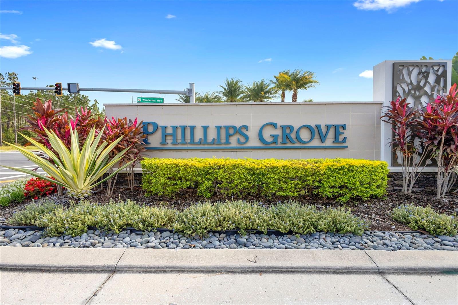 PHILLIPS GROVE TR J - Residential Lease