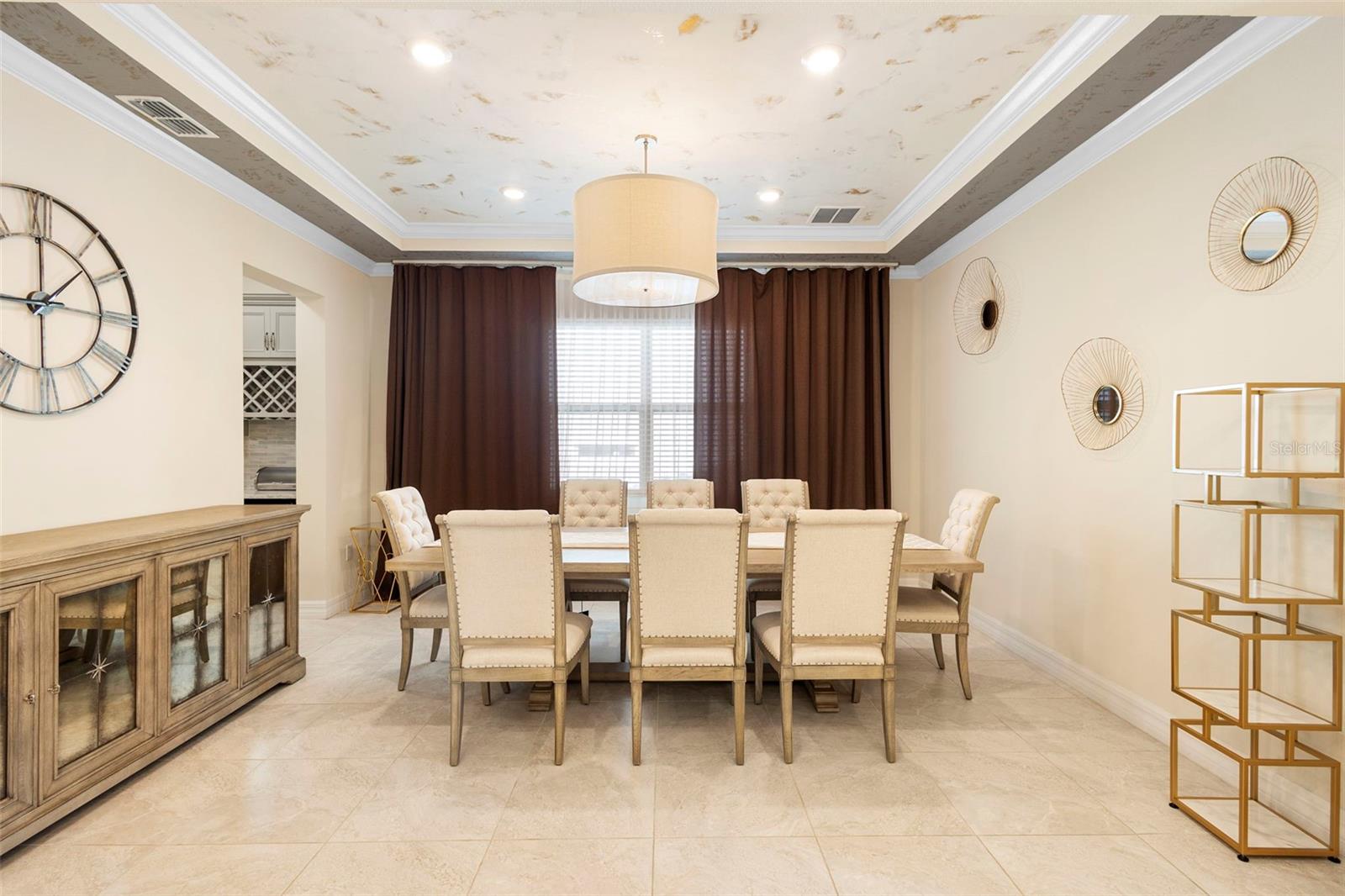 PHILLIPS GROVE TR J - Residential Lease