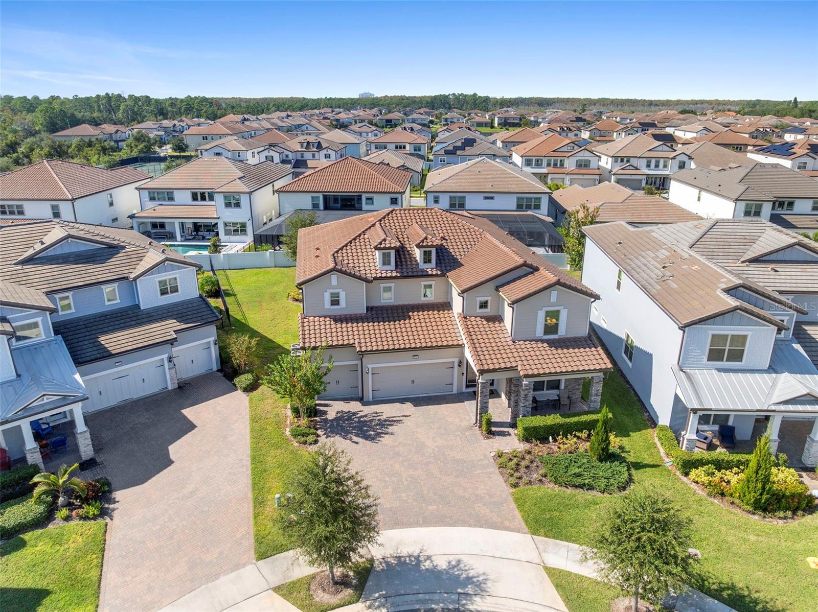 PHILLIPS GROVE TR J - Residential Lease