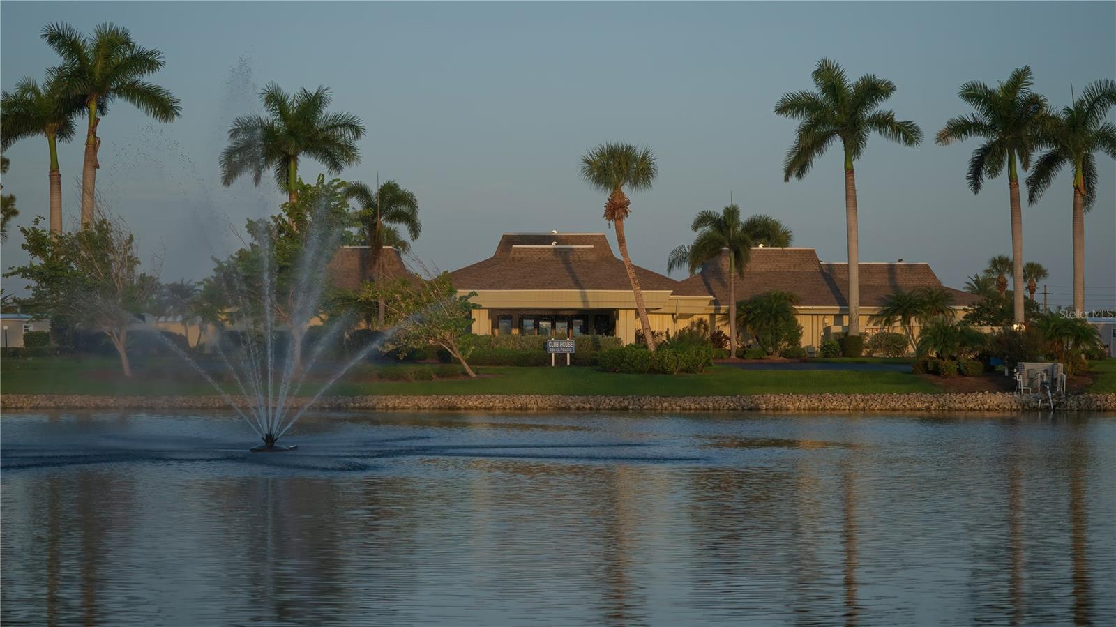 LA CASA MHP CO-OP - Land