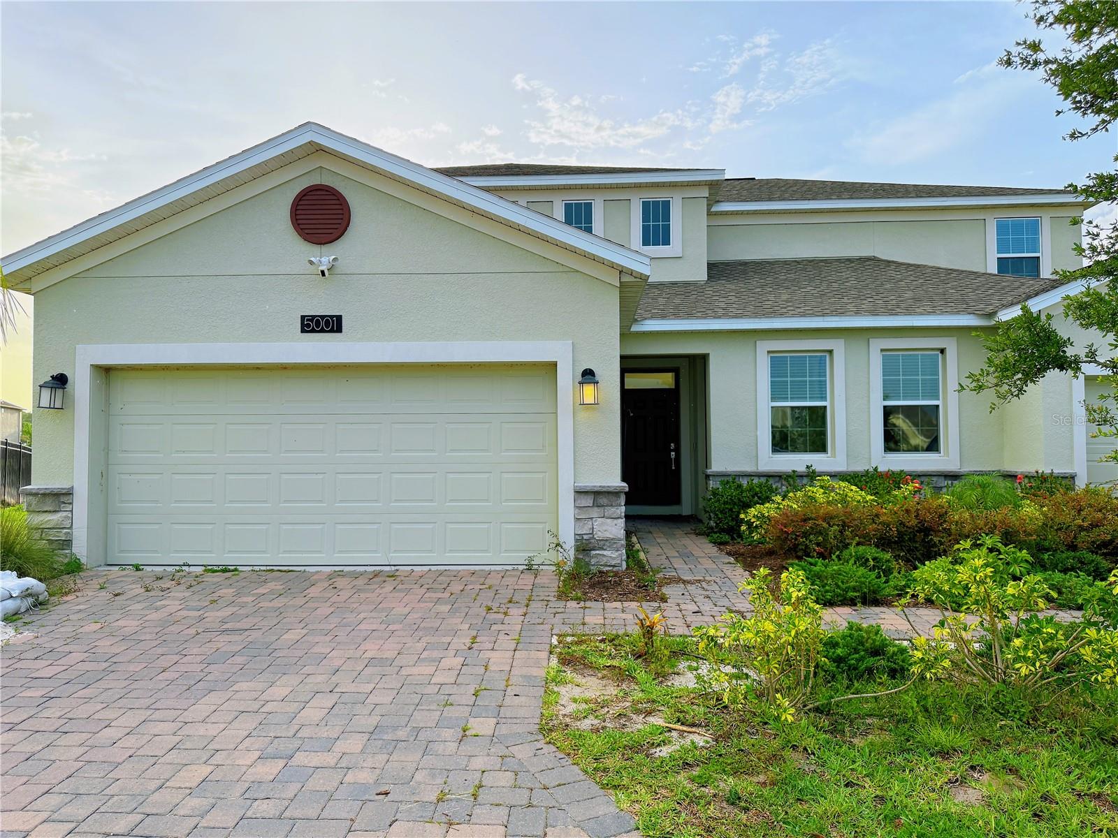 Welcome to your dream rental home located at 5001 Center Ct in the heart of Saint Cloud, FL. This spacious and beautifully designed 6-bedroom, 4.5-bathroom residence offers an impressive 3,855 square feet of living space, perfect for large families or those who desire comfort, style, and plenty of room to grow.
Step inside to discover an open and inviting floor plan, ideal for both everyday living and entertaining. The modern kitchen is a chef's delight, featuring stainless steel appliances, abundant cabinetry, and sleek countertops. Whether you're hosting dinner parties or enjoying casual meals, the space is as functional as it is beautiful.
Each of the six bedrooms is thoughtfully laid out to provide privacy and comfort. The luxurious master suite includes a spacious en-suite bathroom with dual vanities, a soaking tub, and a separate shower. With 4.5 bathrooms, everyone in the home has space and convenience.
Additional features include a three-car garage for ample parking and storage, and a large backyard perfect for weekend barbecues, outdoor play, or relaxing under the Florida sun.
Situated in a peaceful and well-maintained neighborhood, this property offers easy access to top-rated schools, shopping, dining, and recreational areas. Enjoy the balance of suburban tranquility with urban convenience just minutes away.
Don't miss this opportunity to rent one of Saint Cloud's finest homes. Contact us today to schedule a private showing and make this exceptional property your new address!
Tenants will pay utilities and lawn care.