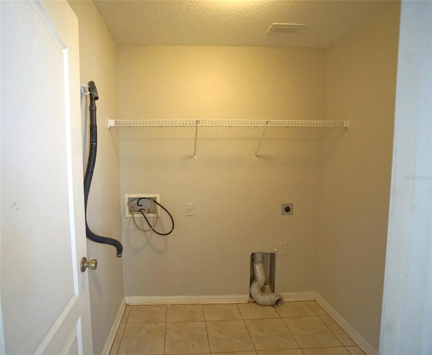 COVINGTON PARK PH 5C - Residential Lease