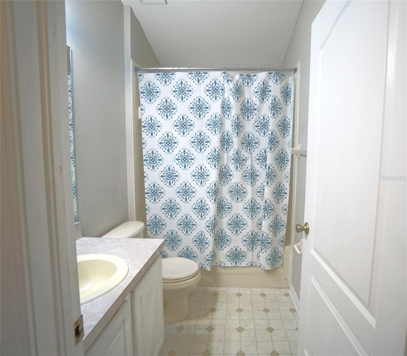 COVINGTON PARK PH 5C - Residential Lease