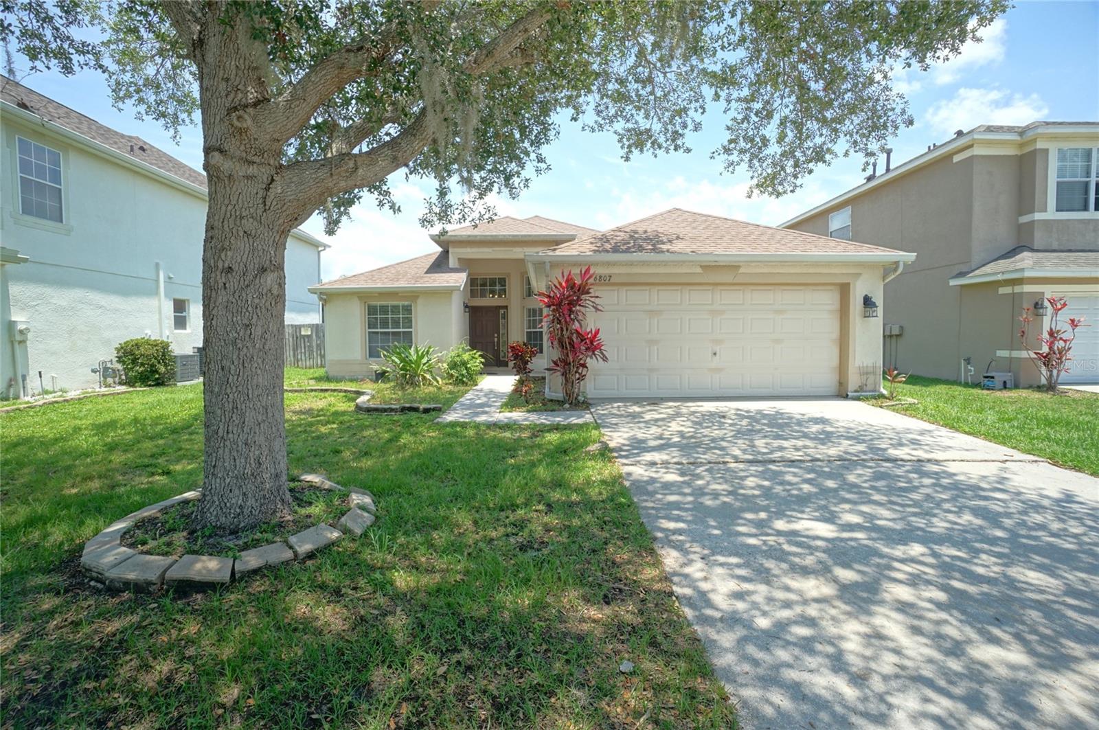 Welcome to this charming 3-bedroom, 2-bathroom, 1,813 SF home in the highly sought-after Covington Park community of Apollo Beach. Conveniently located just off Interstate 75, this home offers easy access to Tampa, Riverview, and Brandon. Come inside to discover a spacious great room with soaring vaulted ceilings, leading to a large screened lanai overlooking the privacy-fenced backyard, perfect for relaxing or entertaining. The open split-bedroom layout includes a versatile den that can serve as an office or a 4th bedroom. The modern kitchen boasts 42-inch solid wood cabinets, stainless steel appliances, an island, and a walk-in pantry. The primary suite is a true retreat with dual vanities, a garden tub, a separate shower, and a large walk-in closet. The secondary bedrooms share a full bath with a tub-shower combo. Additional features include gas central heating and a mix of wall-to-wall carpet and ceramic tile flooring. As a resident of Covington Park, you'll enjoy resort-style amenities including swimming pools, a clubhouse, a fitness center, and a playground. Tenant pays for the HOA amenities cards for residents 16 and older. Don't miss out on this incredible home in a prime location! Schedule your showing today!
All residents are enrolled in the Resident Benefits Package which is an additional $60/month, payable with rent and includes utility concierge service making utility connection a breeze during your move-in, renters insurance, HVAC air filter delivered monthly (for applicable properties), our best-in-class resident rewards program, online maintenance portal, online rent payment portal, one late-fee waiver and much more!
If you decide to apply for one of our properties, there is a $99 per adult application fee that is non-refundable. Also, a $250 Lease Coordination Fee once the Application is approved. Anyone aged 18 or above residing at the property must apply. We will (1) check your credit report; (2) check for recent evictions; (3) verify your employment, if applicable; (4) personal income, assets, or assistance must be sufficient and verifiable; (5) verify your previous landlord references; and (6) perform criminal background screening; (7) be aware that some associations also have application fees. We encourage you not to apply if you have bad credit references or a poor rental history