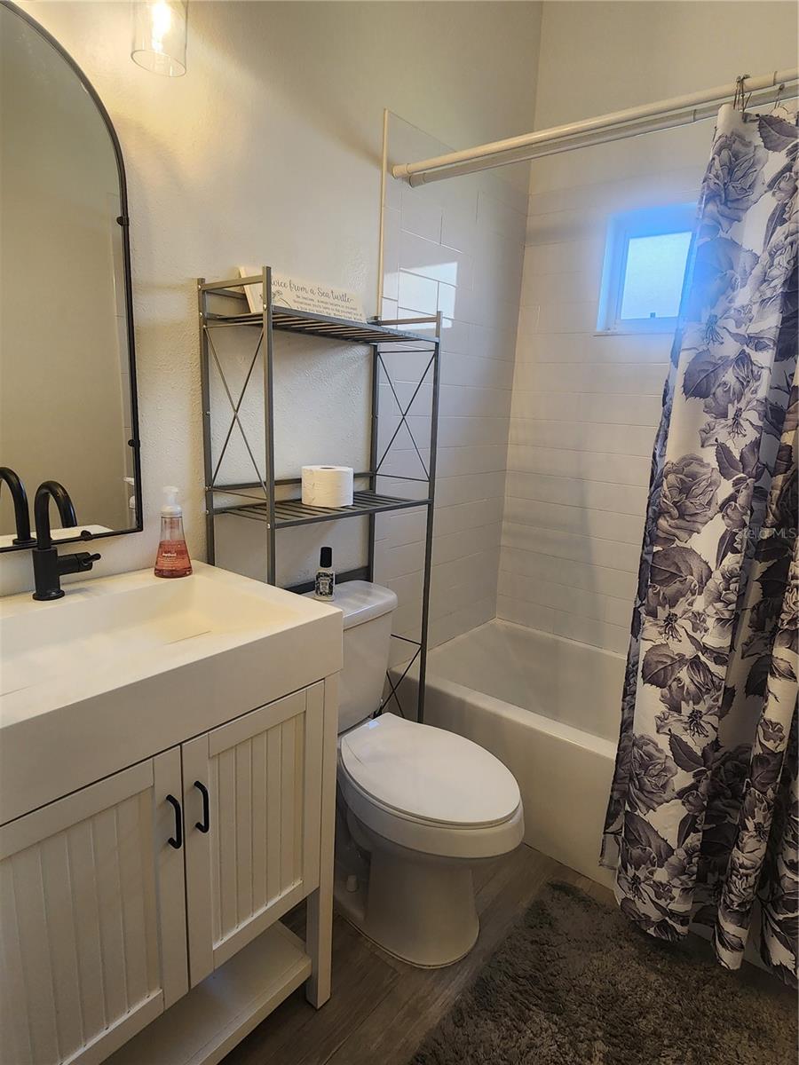 TURTLE ROCK PRCL A-2 - Residential Lease