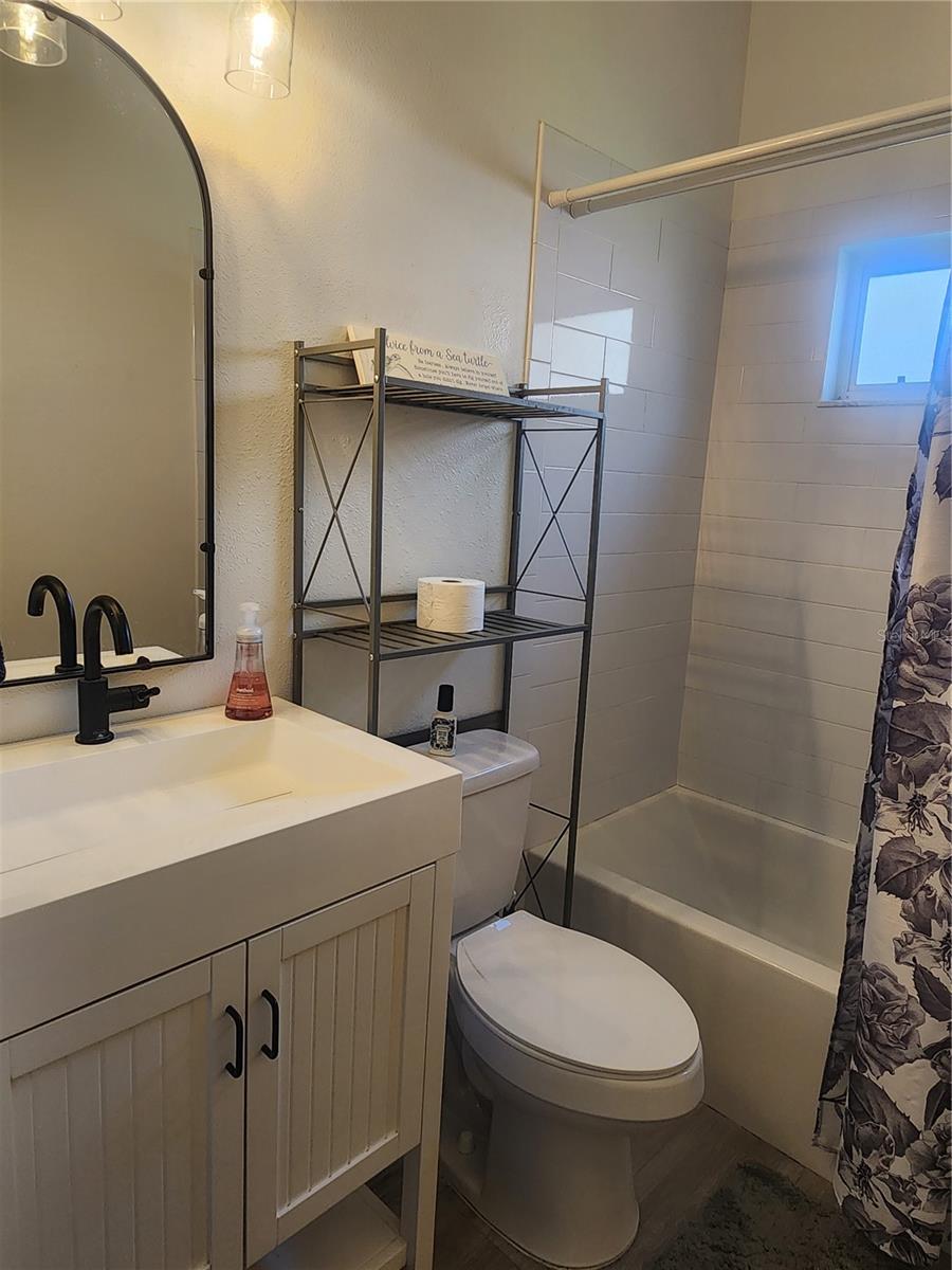 TURTLE ROCK PRCL A-2 - Residential Lease