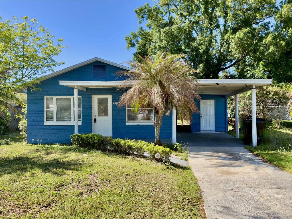 Photo of 4900 Elese Street, Orlando, FL 32811 (MLS # O6396635)