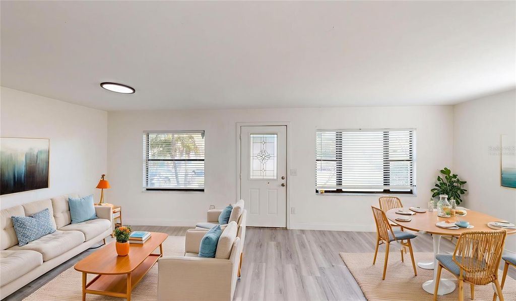 Photo of 4900 Elese Street, Orlando, FL 32811 (MLS # O6396635)