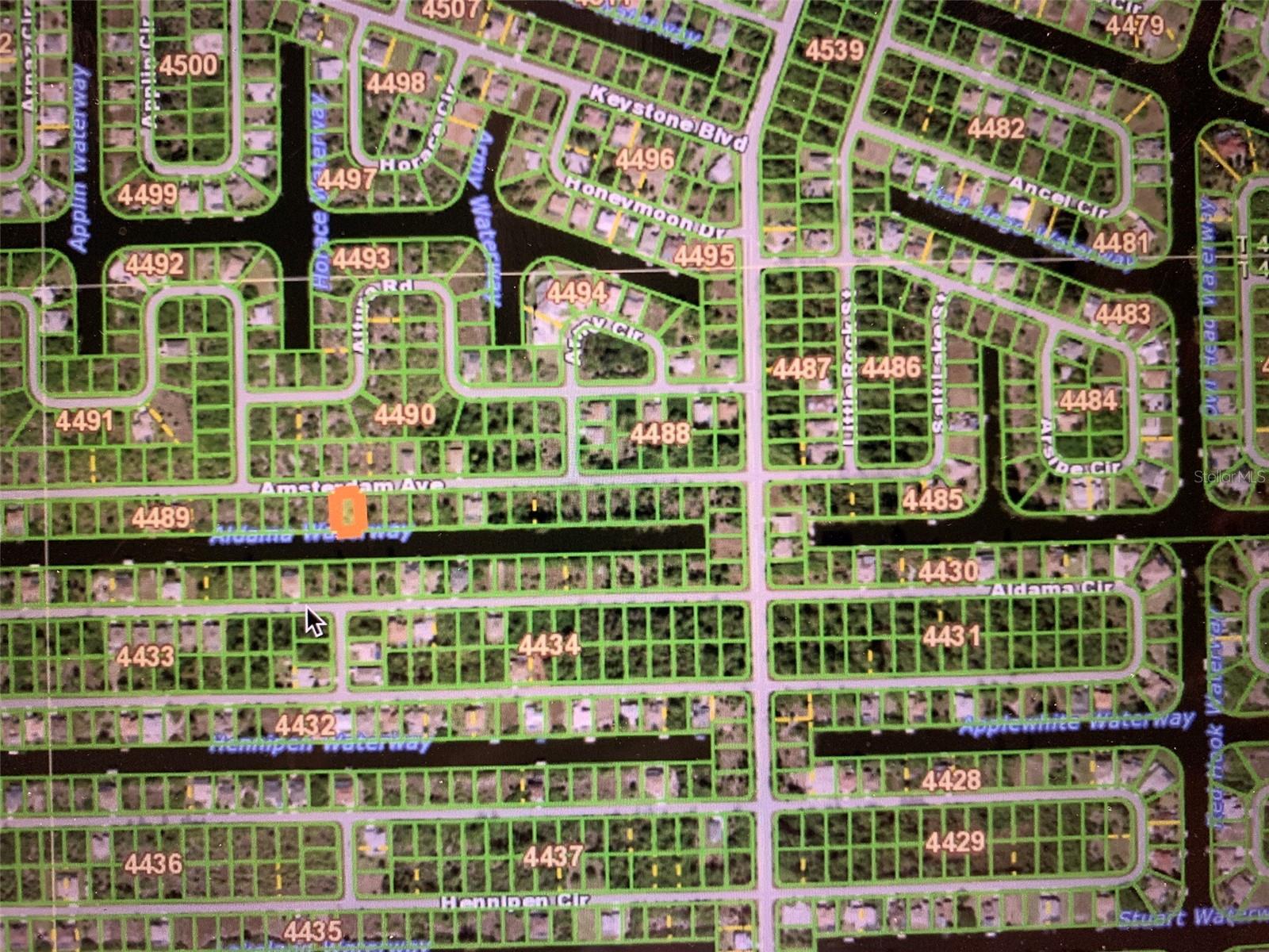 PORT CHARLOTTE SEC 081 - Land