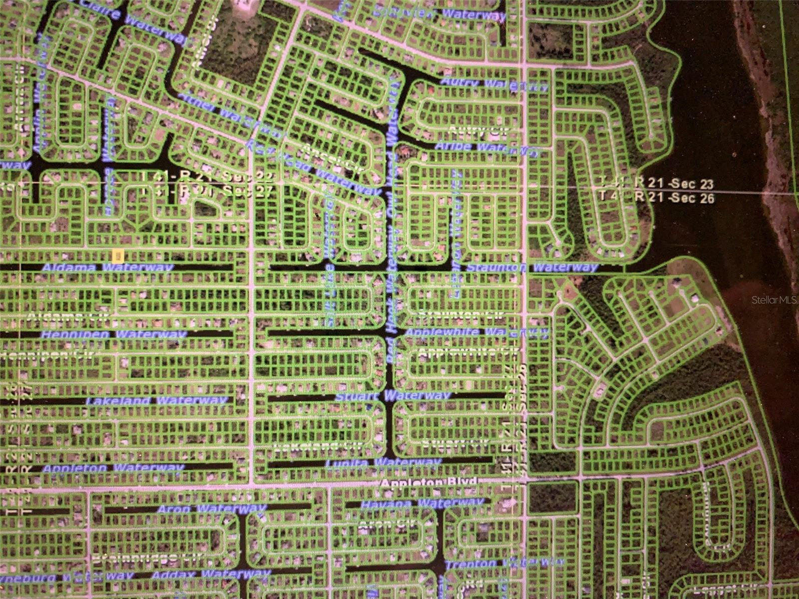PORT CHARLOTTE SEC 081 - Land