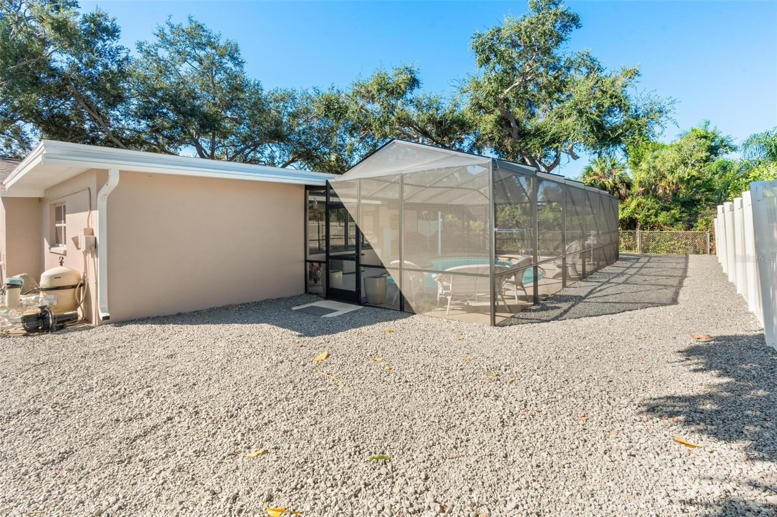 OAKHURST ACRES 3RD ADD - Residential