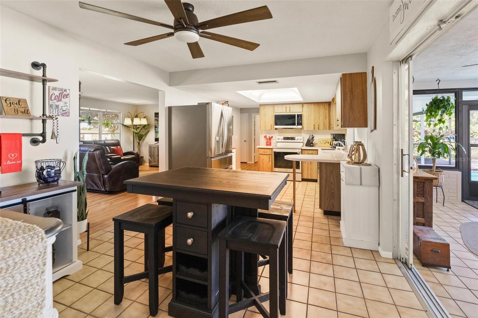 OAKHURST ACRES 3RD ADD - Residential