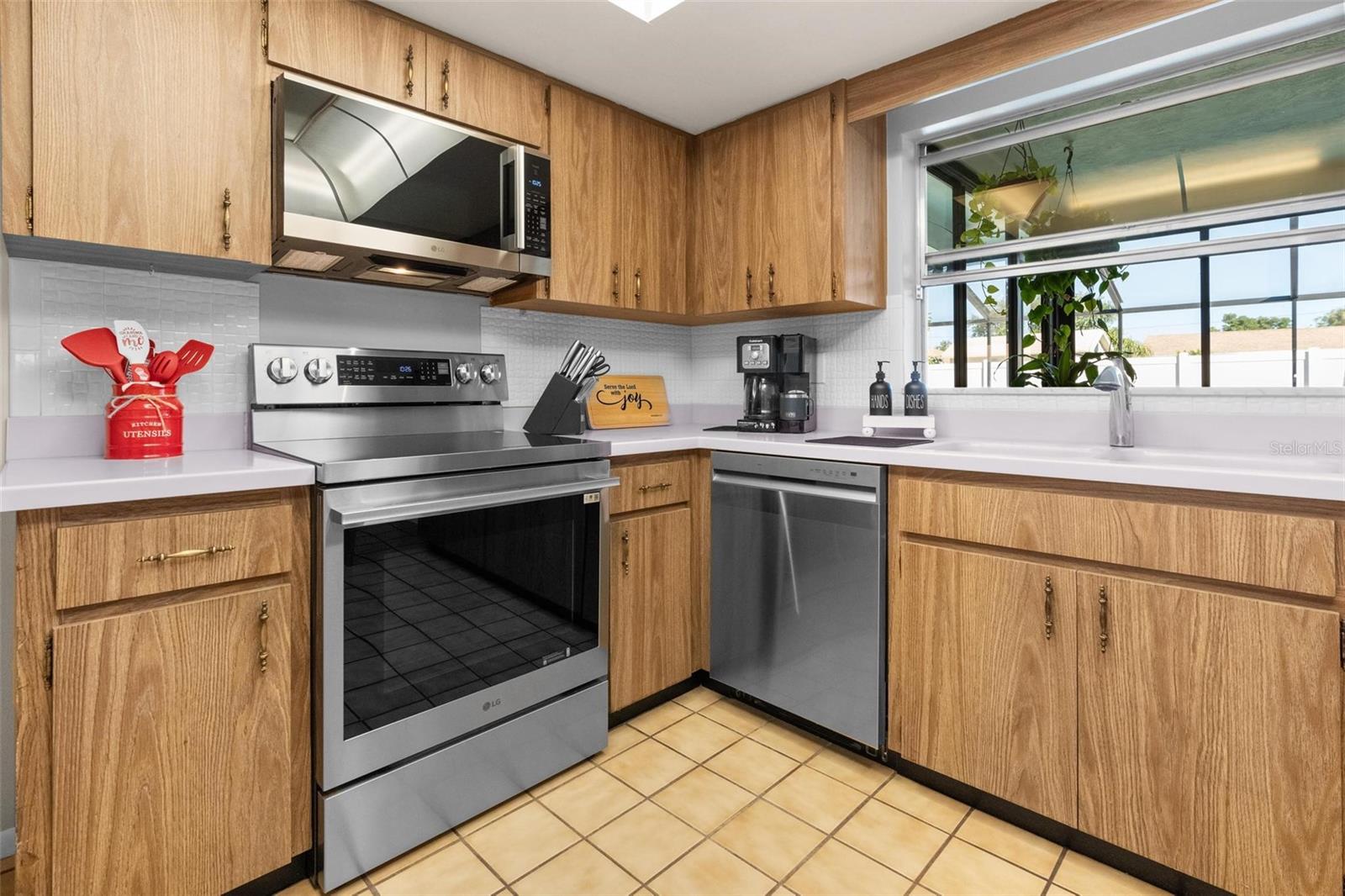 OAKHURST ACRES 3RD ADD - Residential