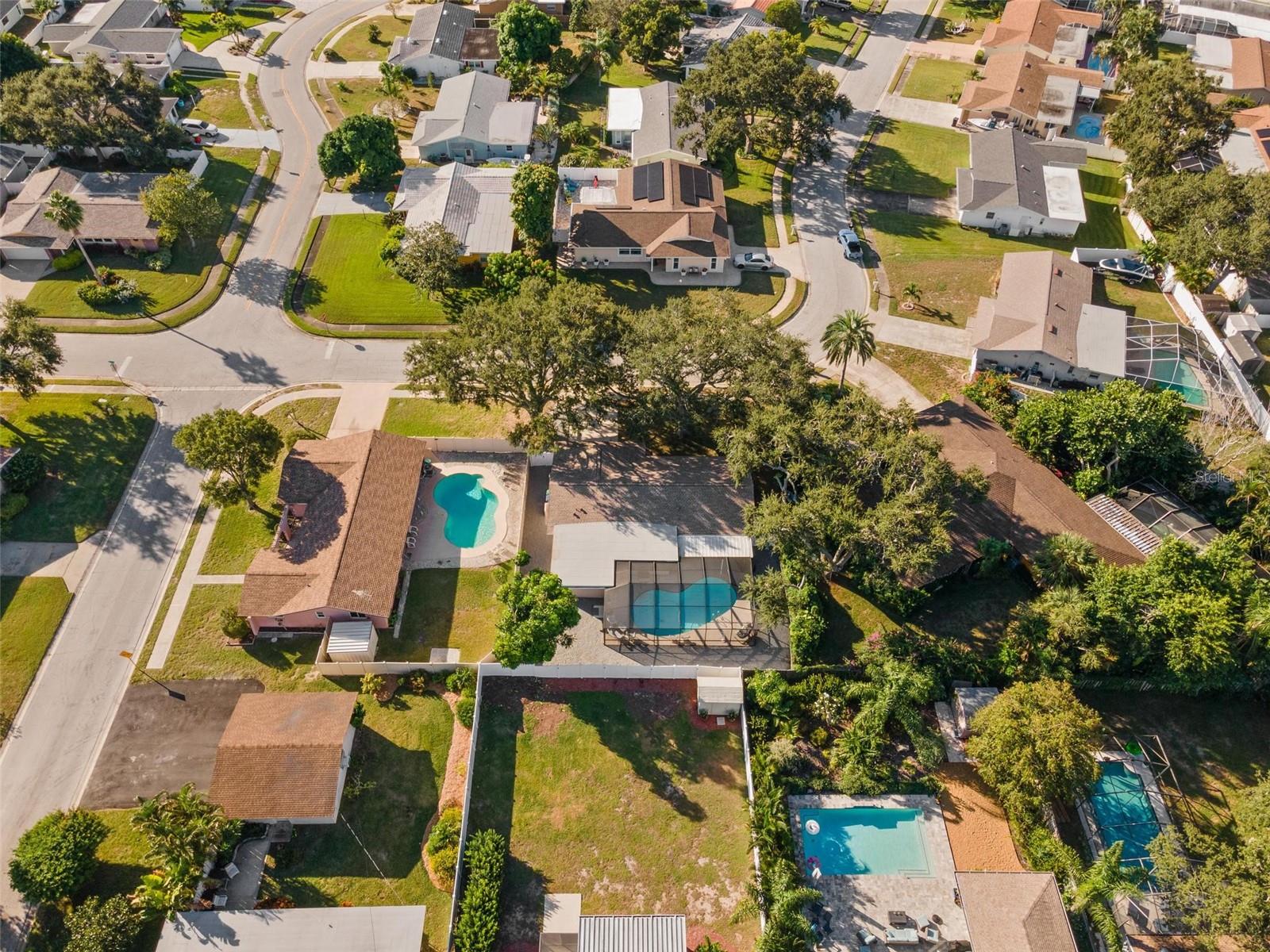 OAKHURST ACRES 3RD ADD - Residential