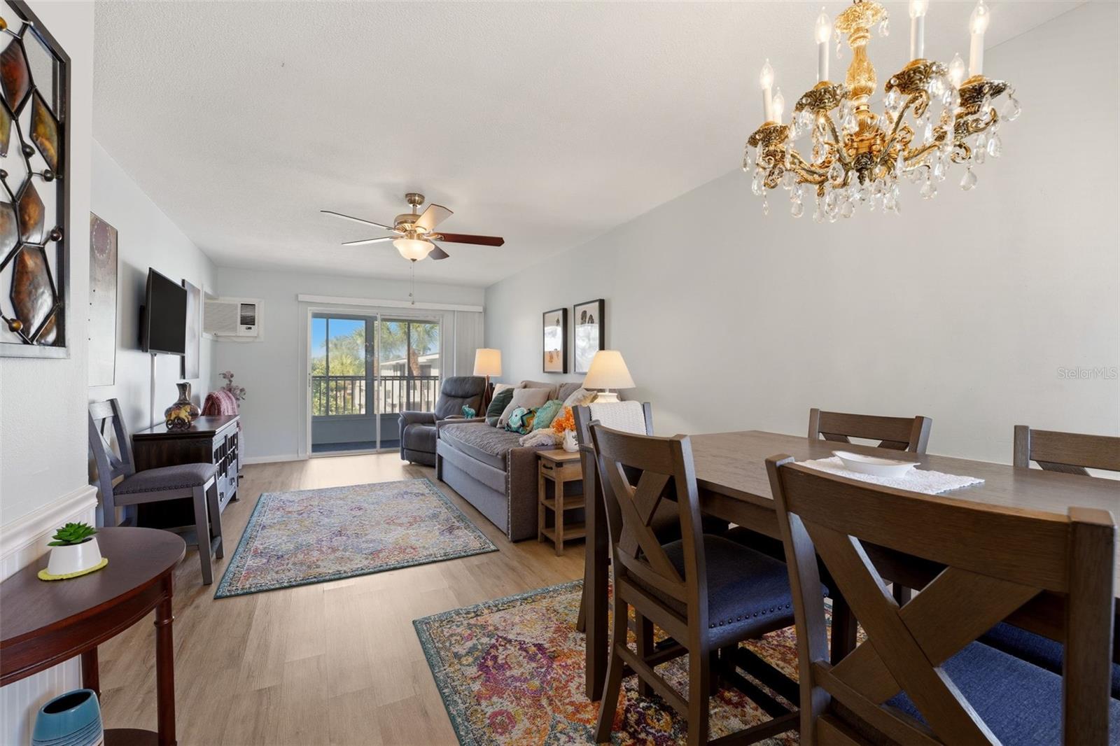 THE FOURTH BAYSHORE - Residential