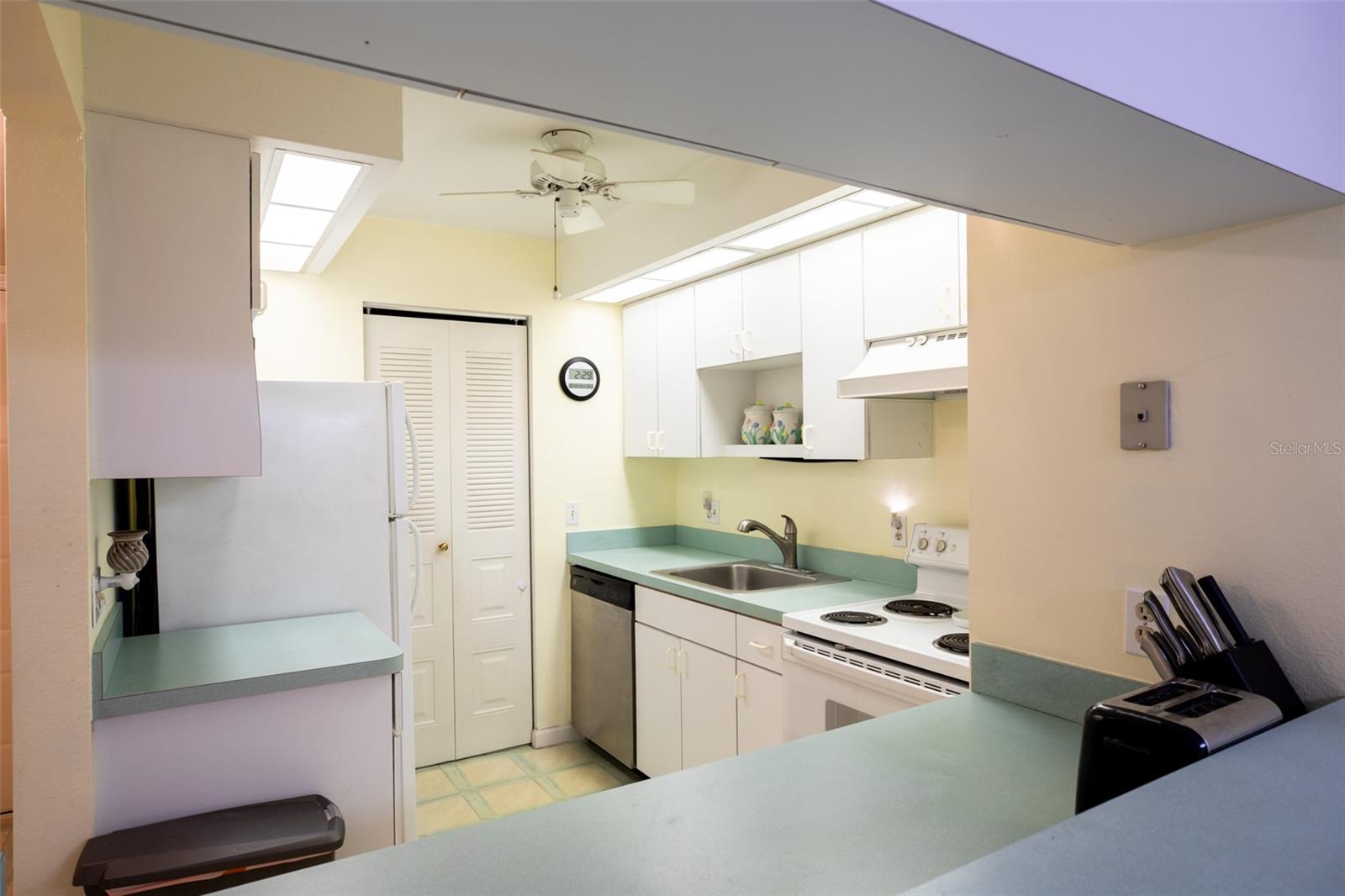 SUMMERLIN WOODS CONDO 1 - Residential