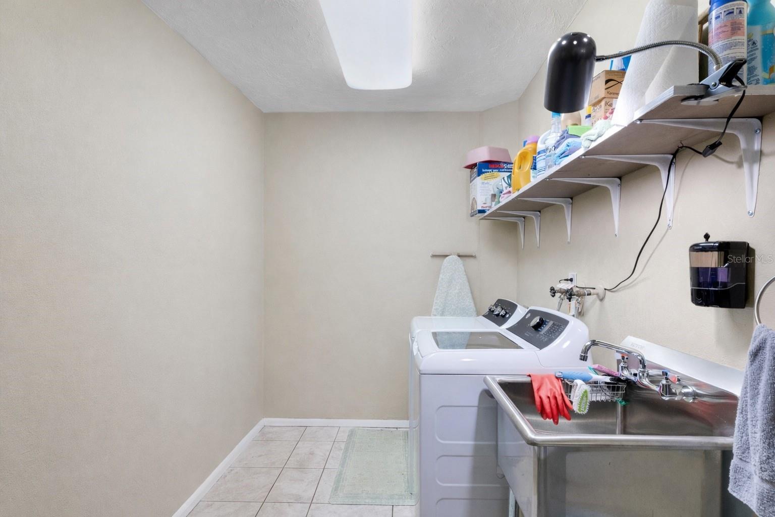 SHAWS POINT FIRST ADD - Residential