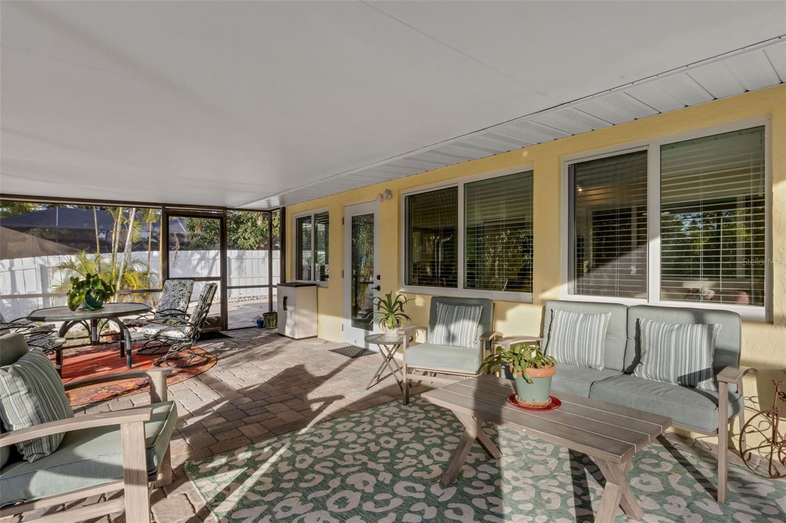 SHAWS POINT FIRST ADD - Residential