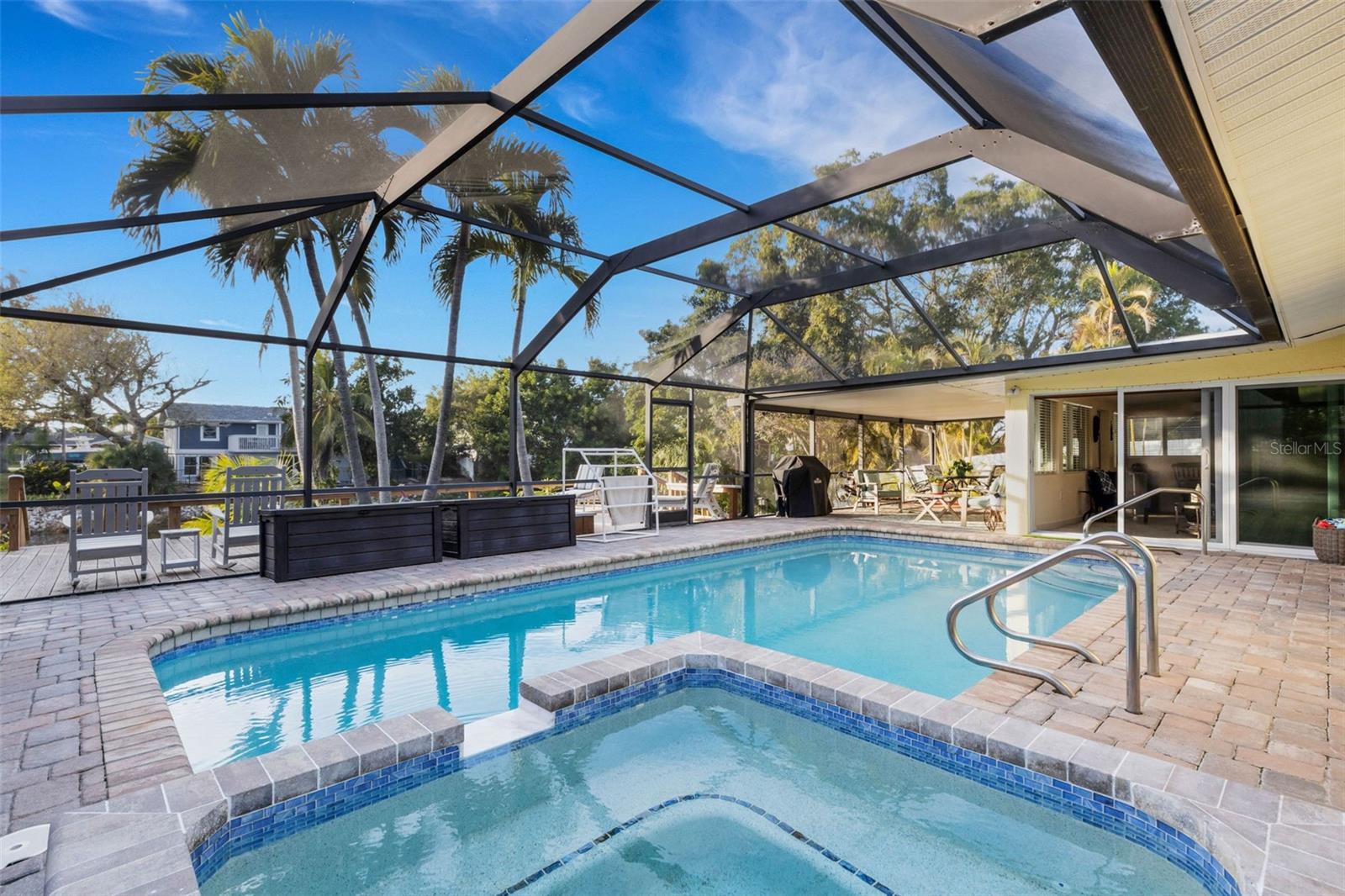 SHAWS POINT FIRST ADD - Residential