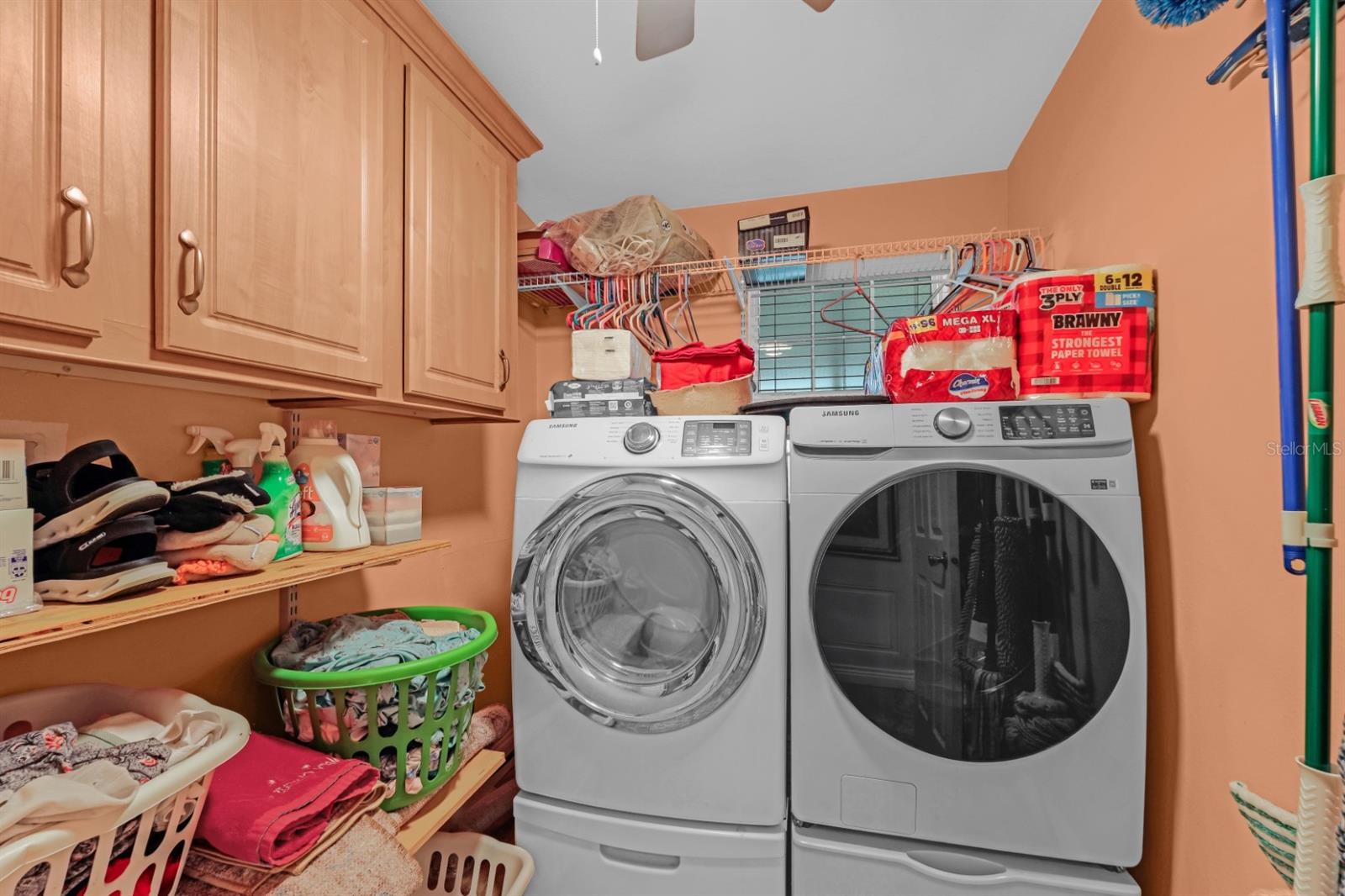 MAPLE LEAF ESTATES - Residential