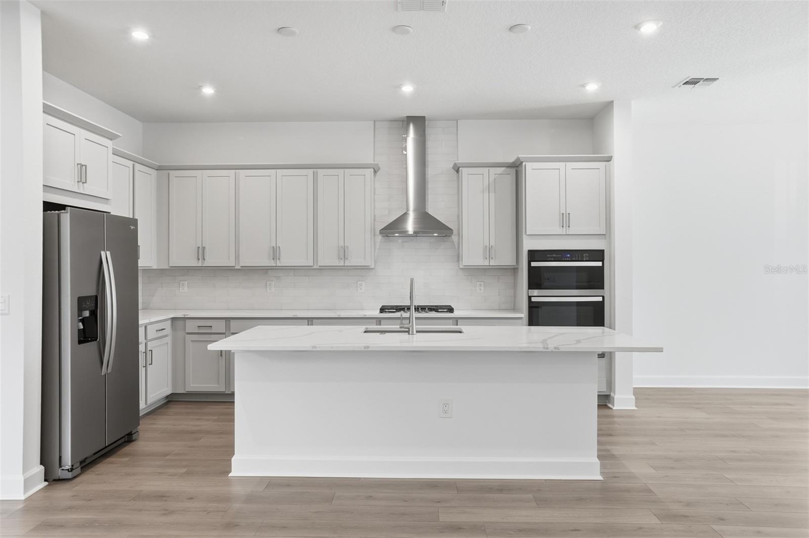 CELEBRATION ISLAND VILLAGE - Residential