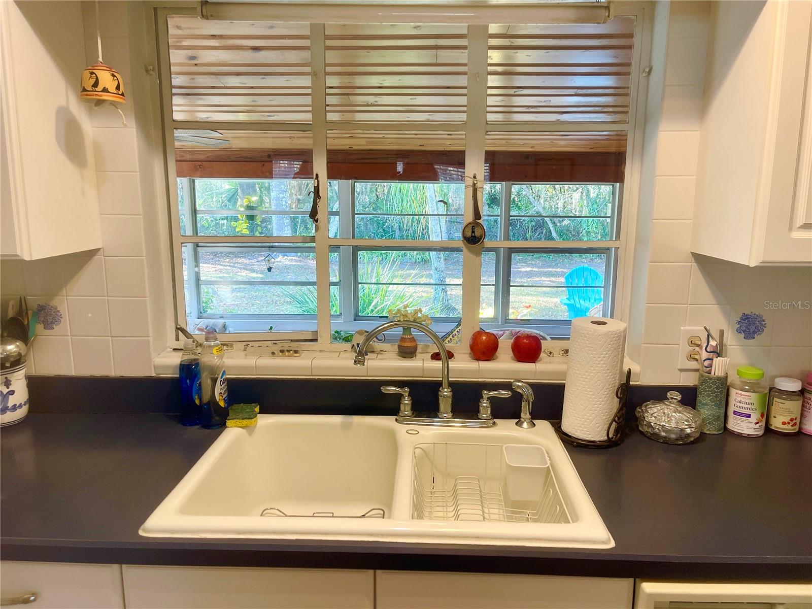 DELAND E 01/2 BLK 117 - Residential