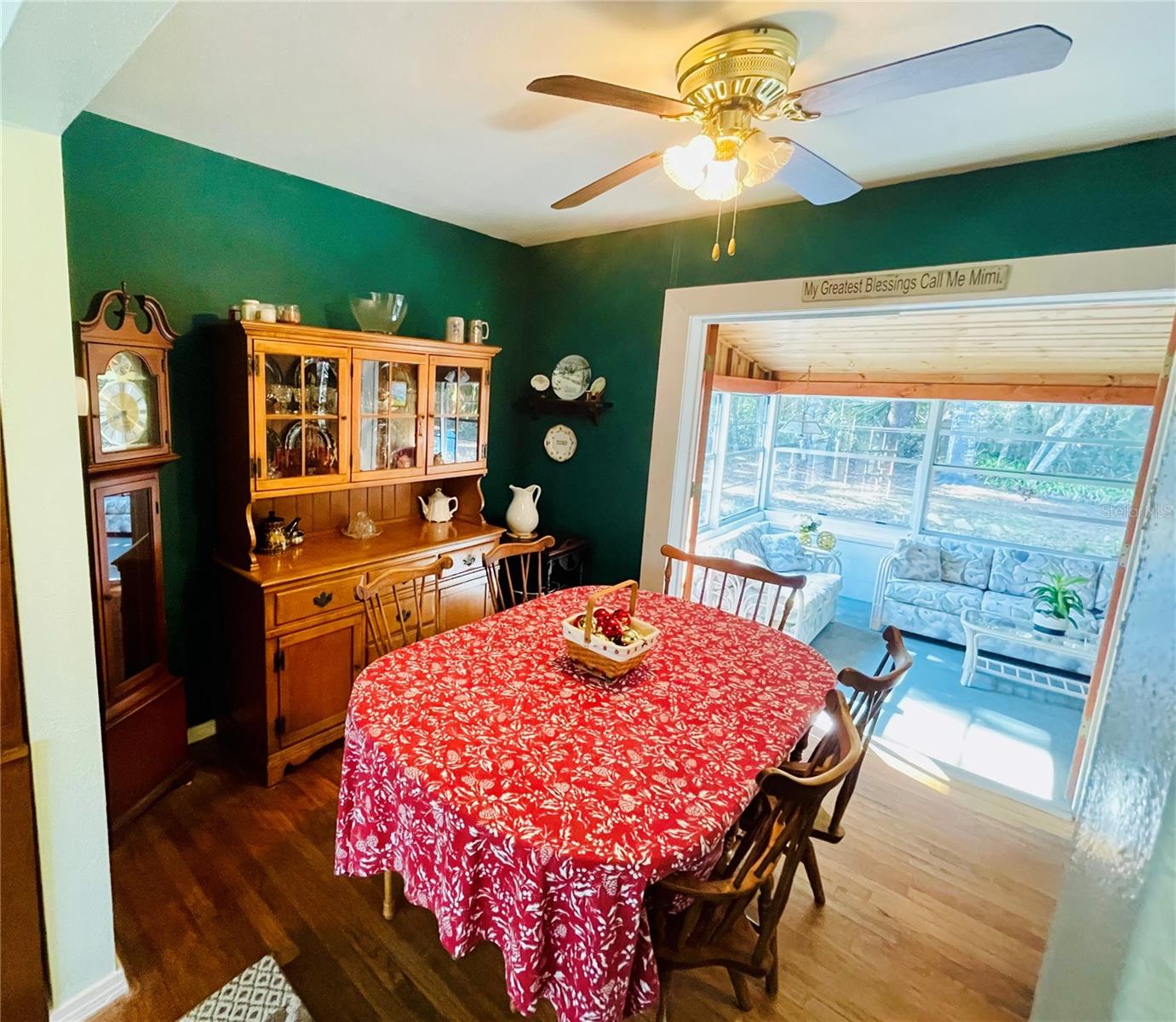 DELAND E 01/2 BLK 117 - Residential