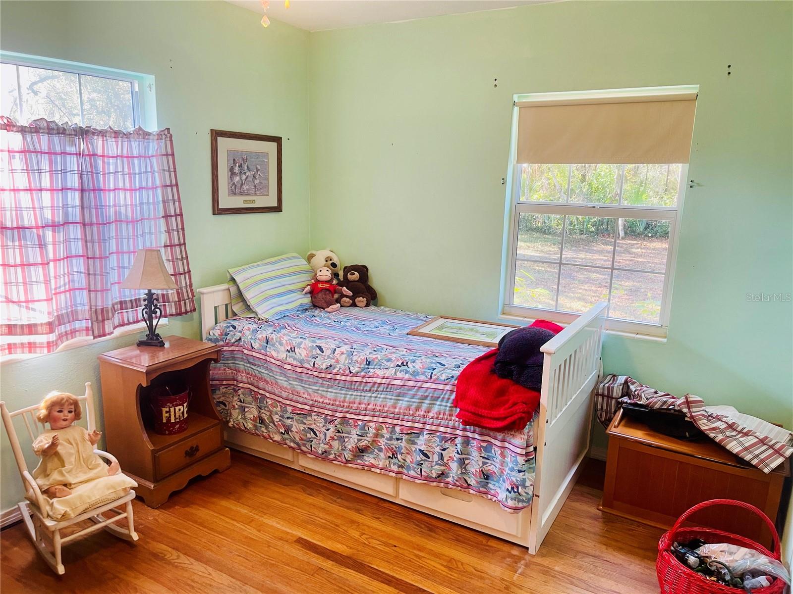 DELAND E 01/2 BLK 117 - Residential