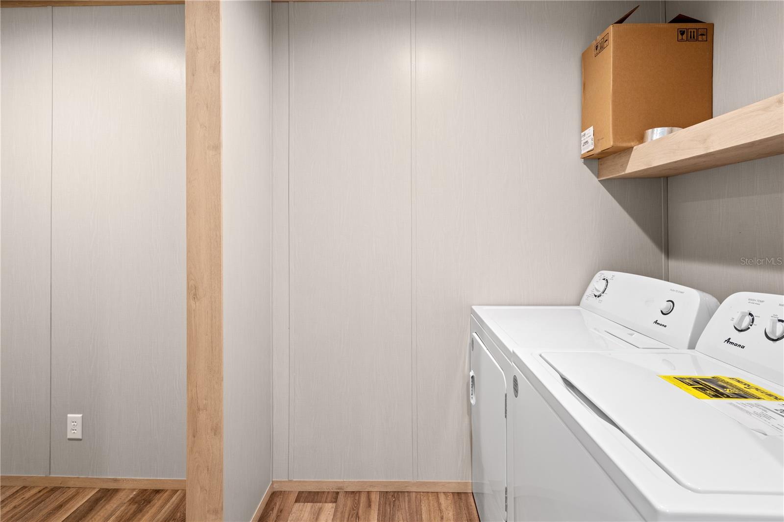 UNIVERSITY ESTATES - Residential