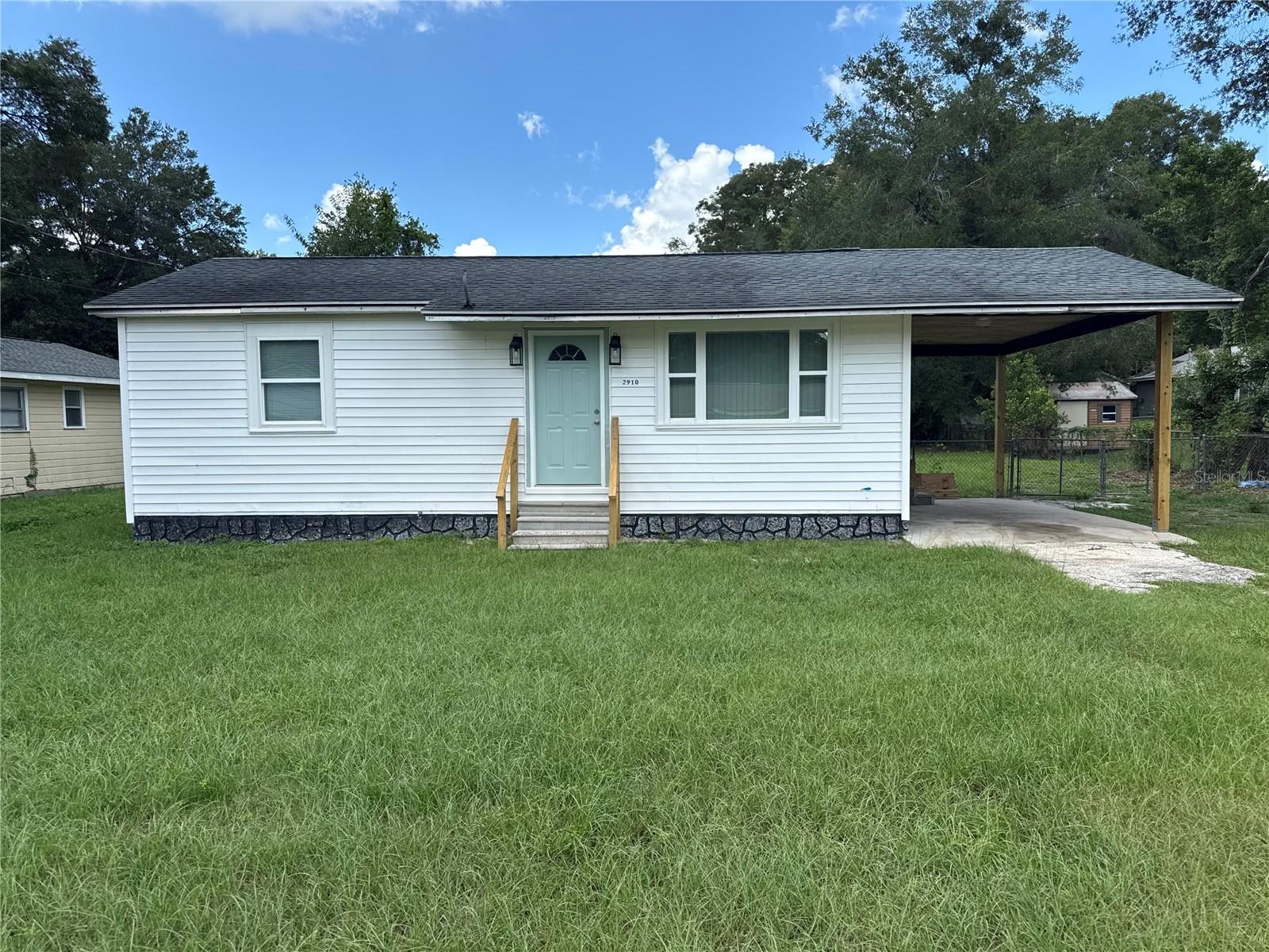 Welcome to this 2-bedroom, 1-bath home located in the desirable Northeast Ocala area. Featuring tile flooring throughout, this home offers easy maintenance, durability, and a clean, modern feel. Inside, you'll find a functional layout with a bright living space, spacious kitchen, and two comfortable bedrooms. The bathroom is centrally located and updated for everyday convenience. Great proximity to local schools and quick access to major roads makes this location ideal for families and commuters alike